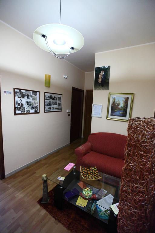 Agira Casa Albergo La Terza Stella المظهر الخارجي الصورة